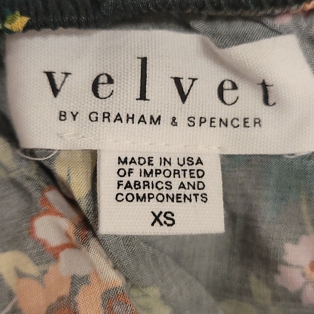NWT VELVET BY GRAHAM & SPENCER Off the Shoulder Mini Floral Dress XS - Picture 4 of 5